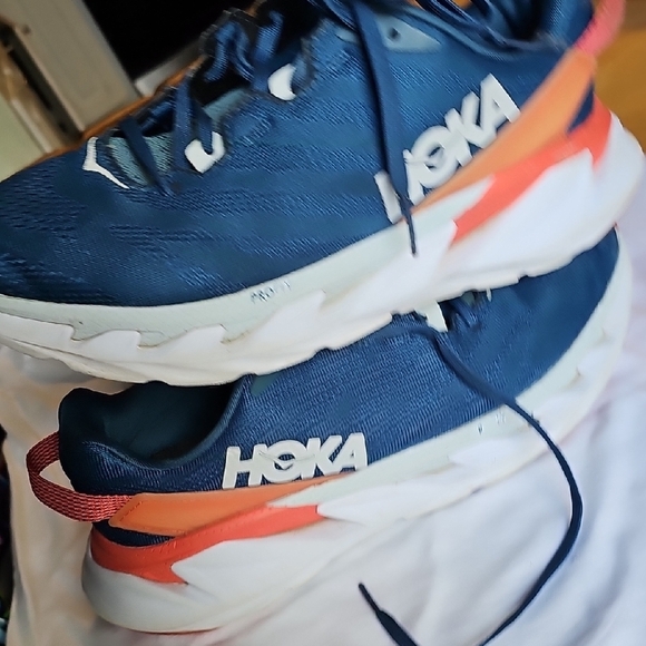 Hoka ELEVON 2 Navy and Coral Sneakers - Picture 7 of 8